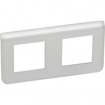 Рамка LEGRAND пластиковая горизонтальная Mosaic 2Х2 модуля Алюминий Рамка LEGRAND пластиковая горизонтальная Mosaic 2Х2 модуля Алюминий