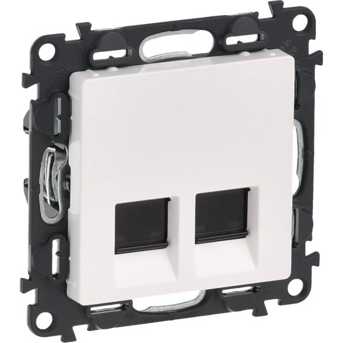 Информационная розетка LEGRAND Valena LIFE двойная RJ45 Кат.5е UTP с лицевой панелью белый 753441 Информационная розетка LEGRAND Valena LIFE двойная RJ45 Кат.5е UTP с лицевой панелью белый 753441