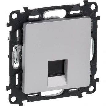 Информационная розетка LEGRAND Valena LIFE одиночная RJ45 Кат.5е UTP с лицевой панелью алюминий